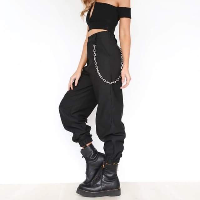 Quần kèm chain Lisa Black Pink | BigBuy360 - bigbuy360.vn