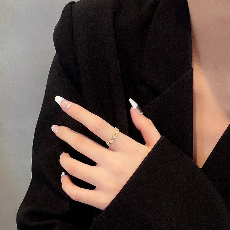 Nhẫn Hở Mạ Vàng Hình Trái Tim Đính Đá Zircon Thời Trang