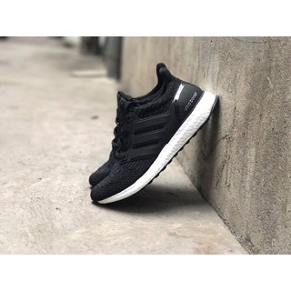 [KÈM HỘP +LỌ TẨY GIÀY+ TẤT] GIÀY ULTRA BOOST ĐEN TRẮNG NAM NỮ