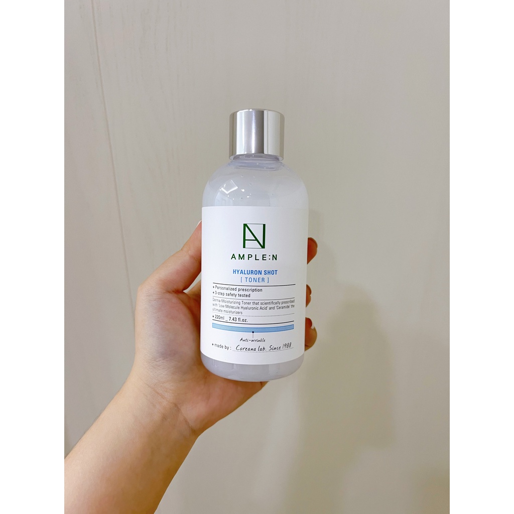 Nước hoa hồng dưỡng ẩm và chăm sóc da chuyên sâu AMPLE:N Hyaluron Shot Toner