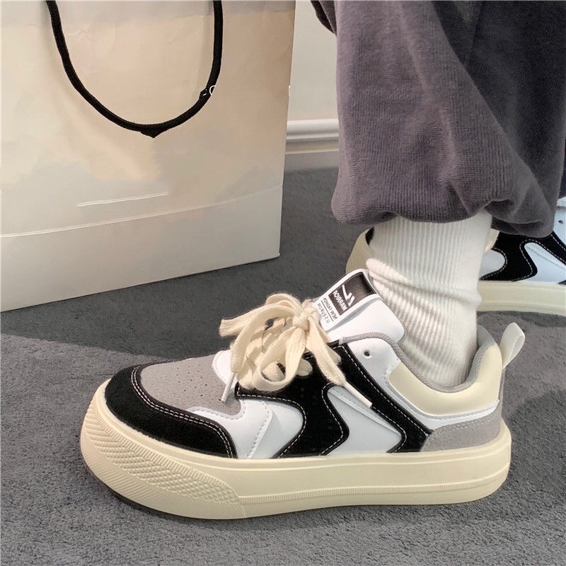 Giày thể thao buộc dây đế bánh mì ulzzang phong cách Hàn Quốc