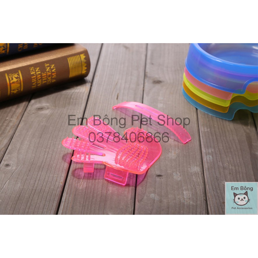 Găng tay tắm cho chó mèo