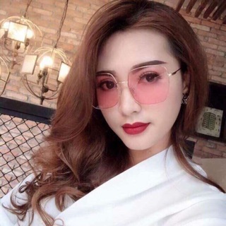 Kính mắt nữ vuông màu hồng kích sáng cực đẹp