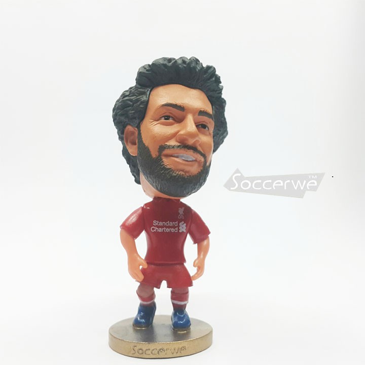 xe scooter Tượng cầu thủ bóng đá M. Salah