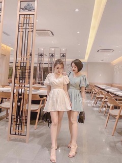 Jum giả váy cổ v