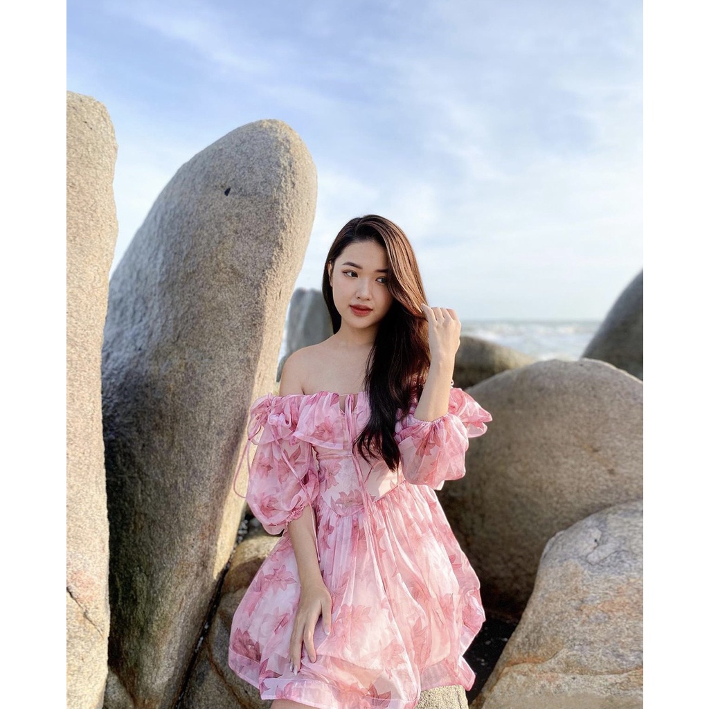 Đầm hoa rớt vào dáng xoè háck dáng XUKA-DRESS chất Voon xịn xó cao cấp.