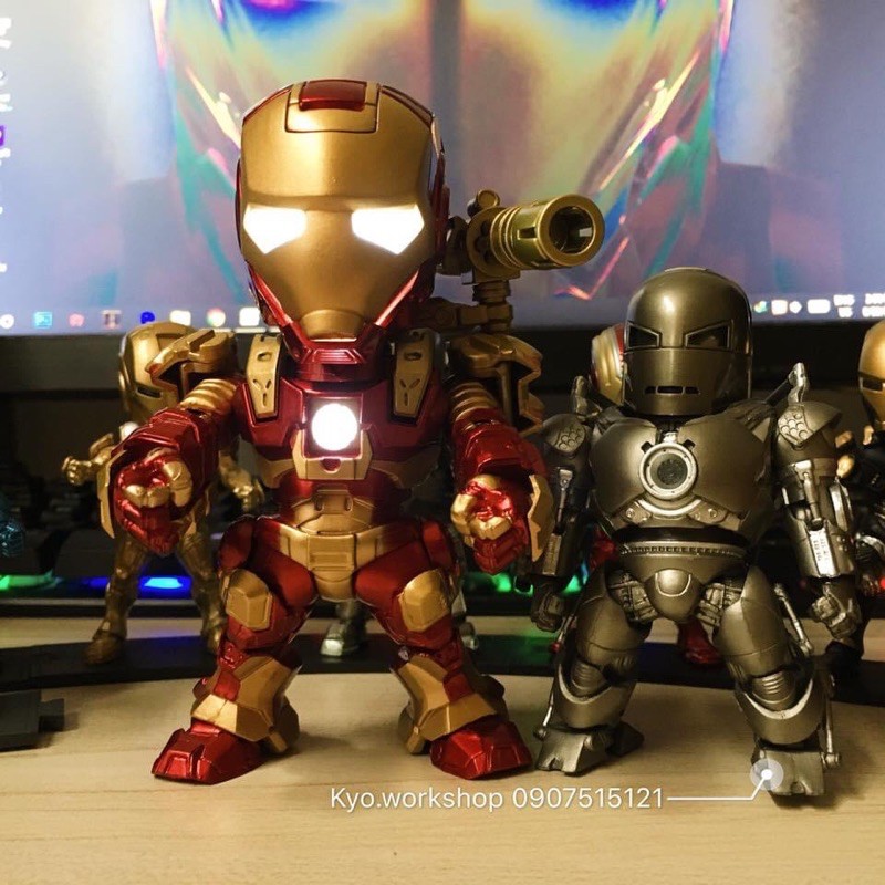 Mô hình figure Ironman WarMachine có đèn Led cảm ứng tiếng động