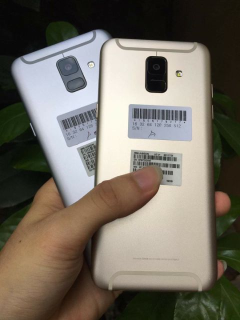 Điện thoại samsung A6 bản hàn 2018 zin keeng như mới