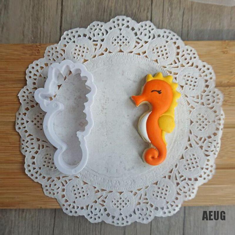 Set 8 khuôn tạo hình sinh vật biển dễ thương để làm bánh tiện dụng