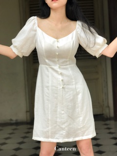 Đầm linen tay bồng đính hạt