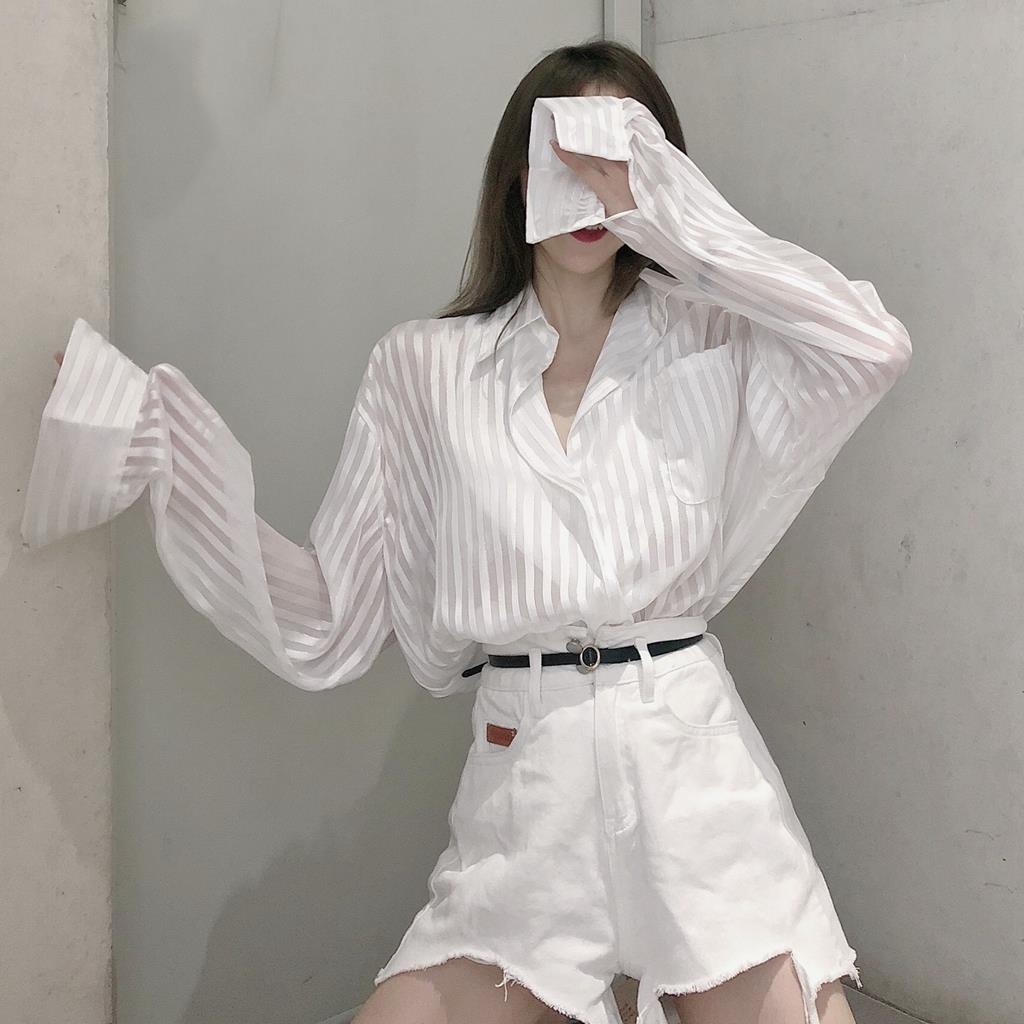 Áo khoác sơ mi tay dài dáng rộng kẻ sọc vải lụa mỏng thời trang mùa hè cho nữ