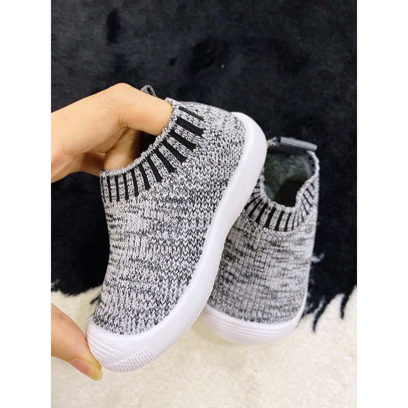 GIÀY BÚN CHO BÉ TẬP ĐI - GIÀY BÚN CHỐNG TRƯỢT CHO BÉ( Len dù)