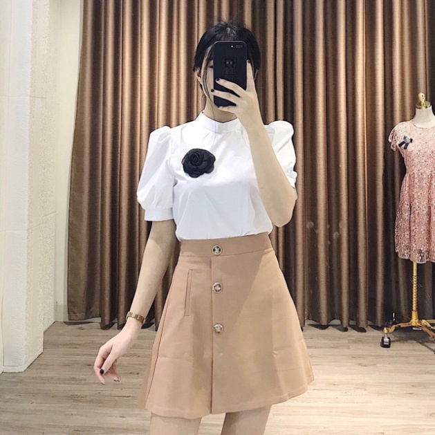 Quần giả váy Cúc Hoa siêu Hot chất đẹp mầu trắng đen deal tốt
