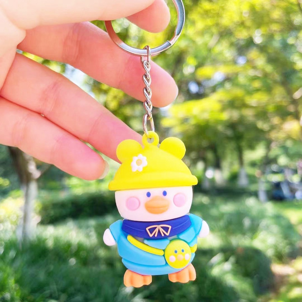 Móc Khóa Hình Chú Vịt Đội Mũ Hoa Cute