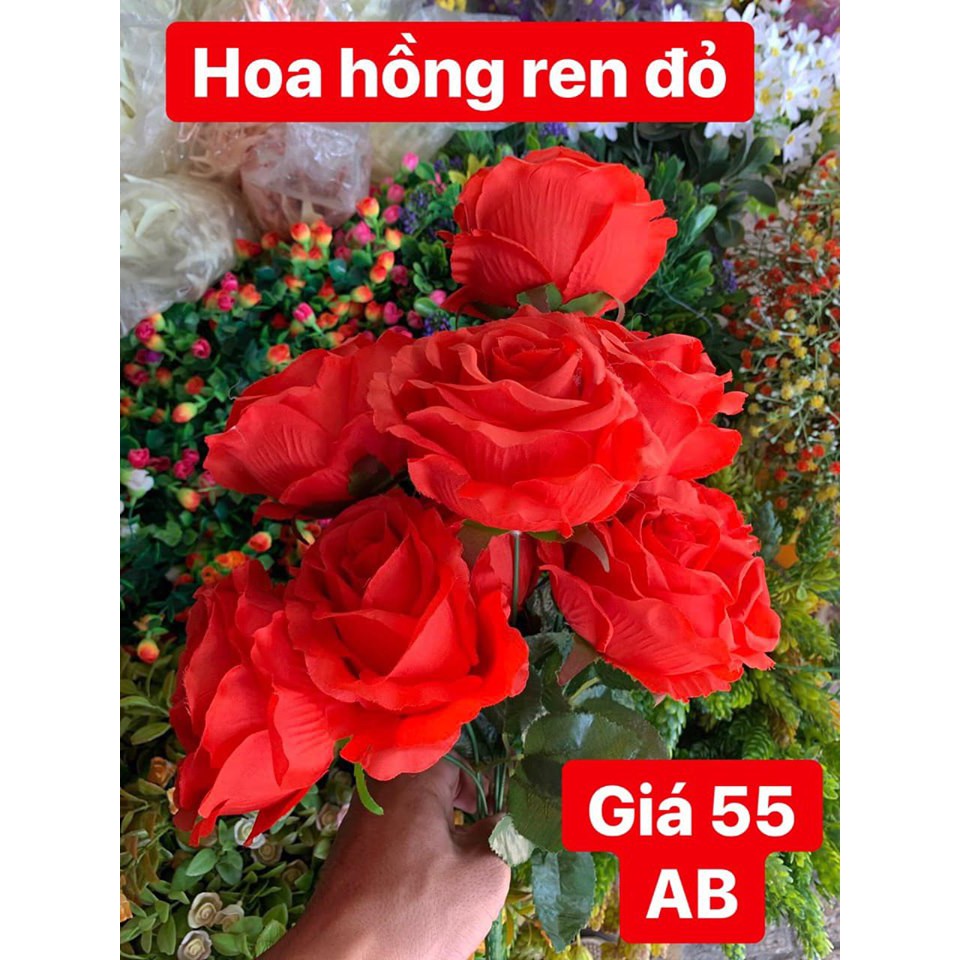 hoa cắm cổng cưới hoa hồng ren đỏ