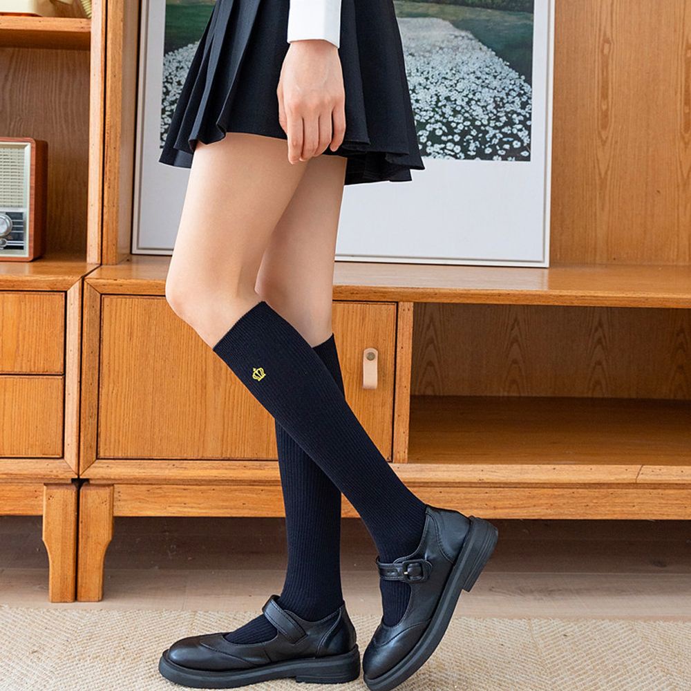 Đôi vớ dài đến bắp chân thêu hình vương miện phong cách Lolita dễ thương VANES1