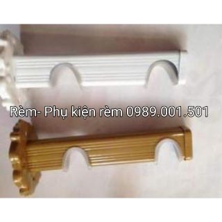 Trụ đỡ thanh rèm