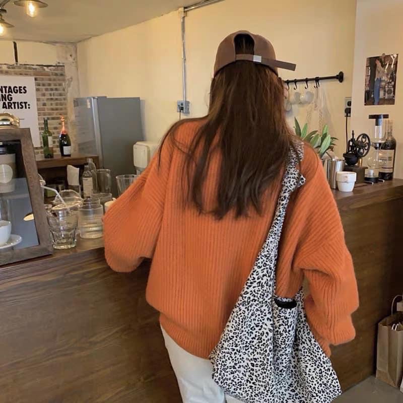 Áo len nữ, áo len dáng suông hai màu cam và be chất len mềm mại không bai xù rút sợi,Style Hàn Quốc - NGOTH Store