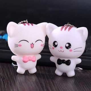 Móc khoá mèo ba chỏm màu trắng Cute lắm luôn