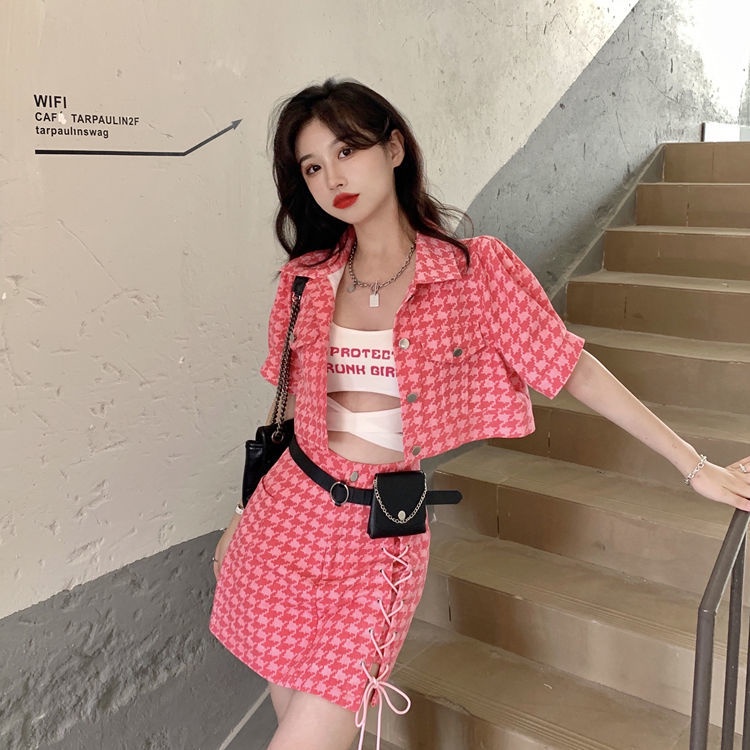 Set áo ngắn tay và chân váy chữ A họa tiết ca rô phong cách thời trang trẻ trung dành cho nữ