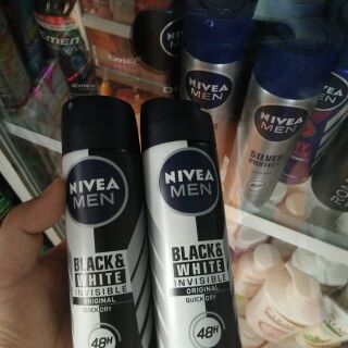 Xịt khử mùi Nivea men chống ố vàng áo