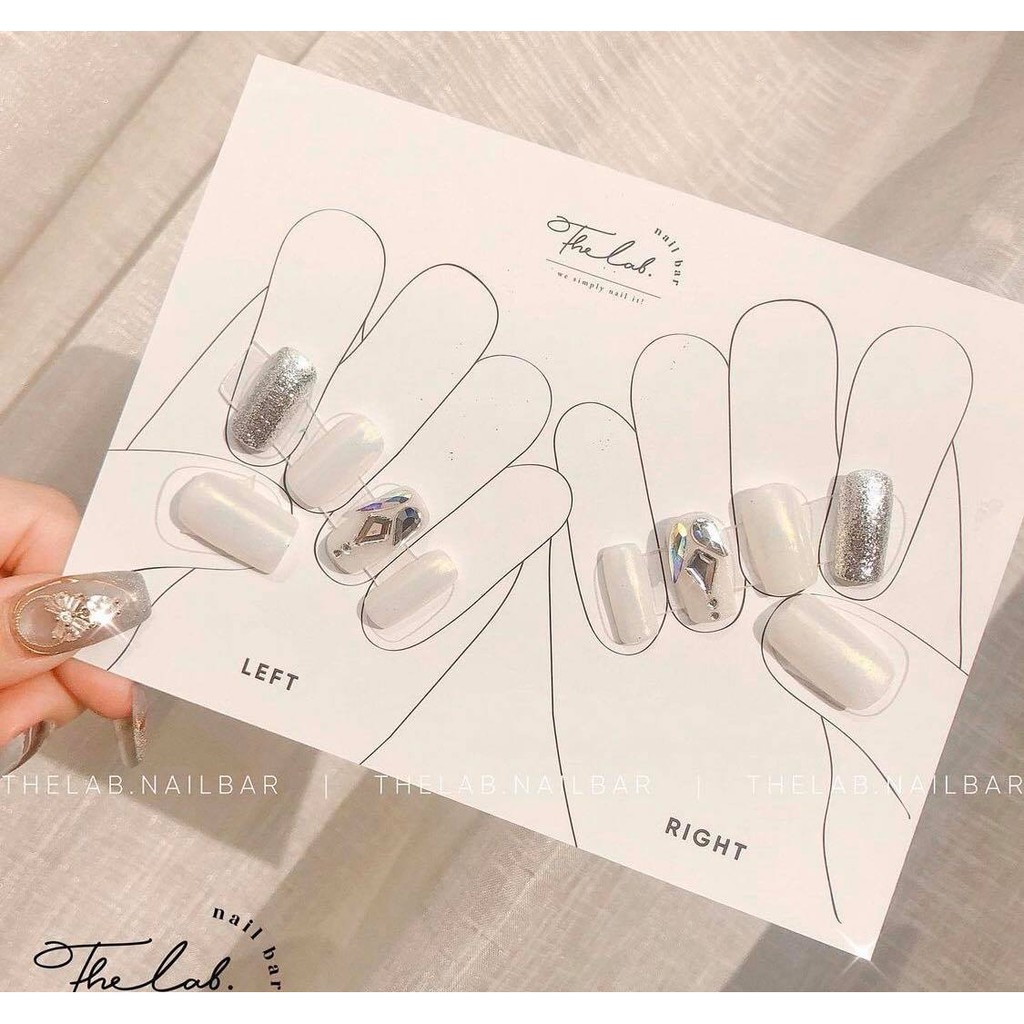 Bìa Gắn Mẫu Nails