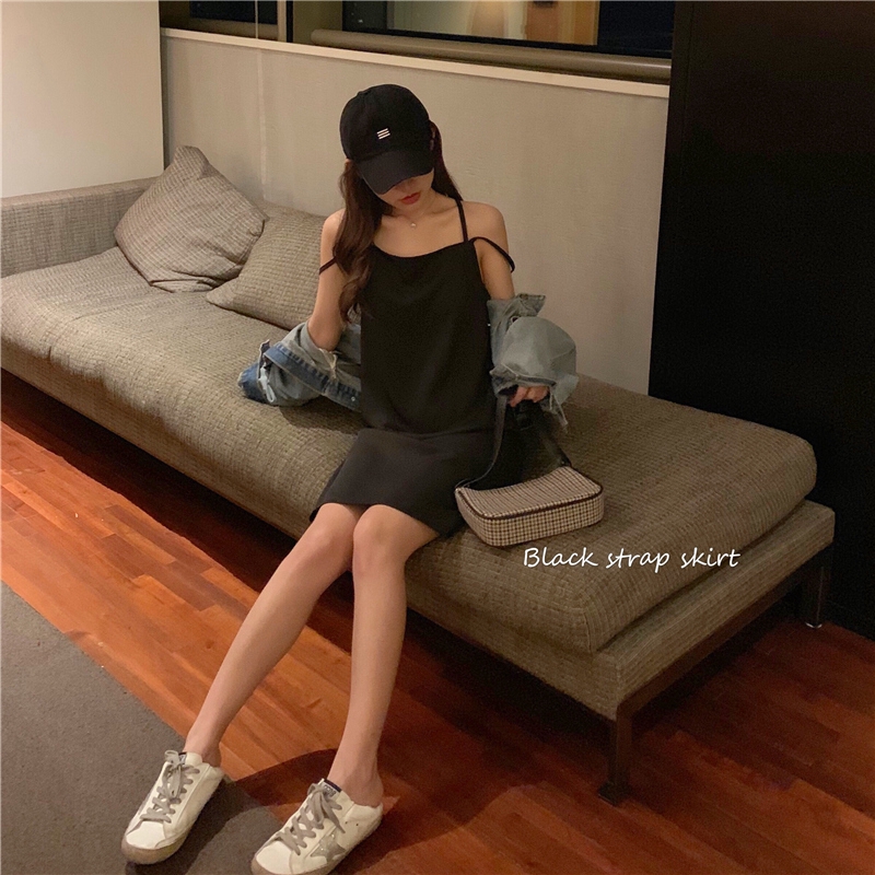 Đầm hai dây SUXI dáng ngắn xinh xắn phong cách Hàn Quốc