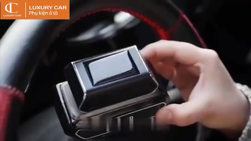 Nước hoa ô tô cao cấp Brand làm thơm xe ô tô khử mùi xe hơi hiệu quả có 3 mùi thơm chống say xe | BigBuy360 - bigbuy360.vn