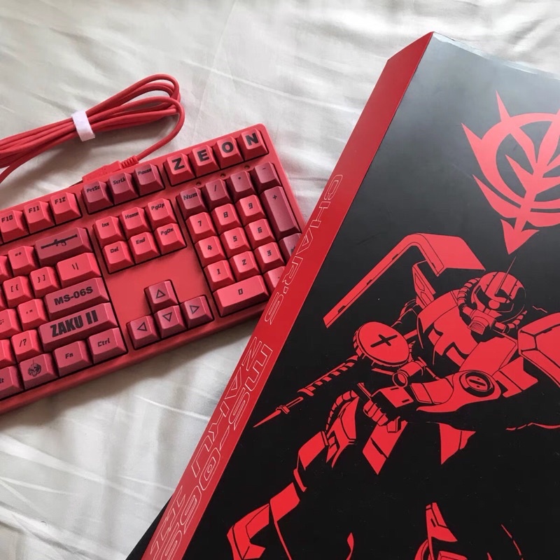 Bàn phím cơ không dây IKBC phiên bản Zaku Zeon Gundam cherry switch của Đức chính hãng