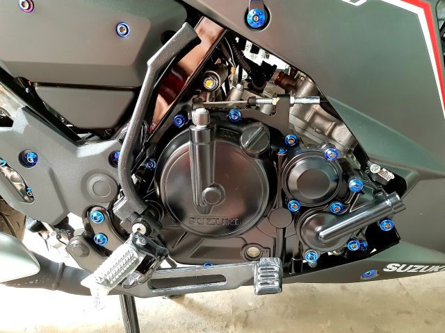 Ốc lốc máy exciter150, 135, winner, raider