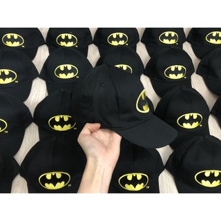 Mũ lưỡi trai Batman