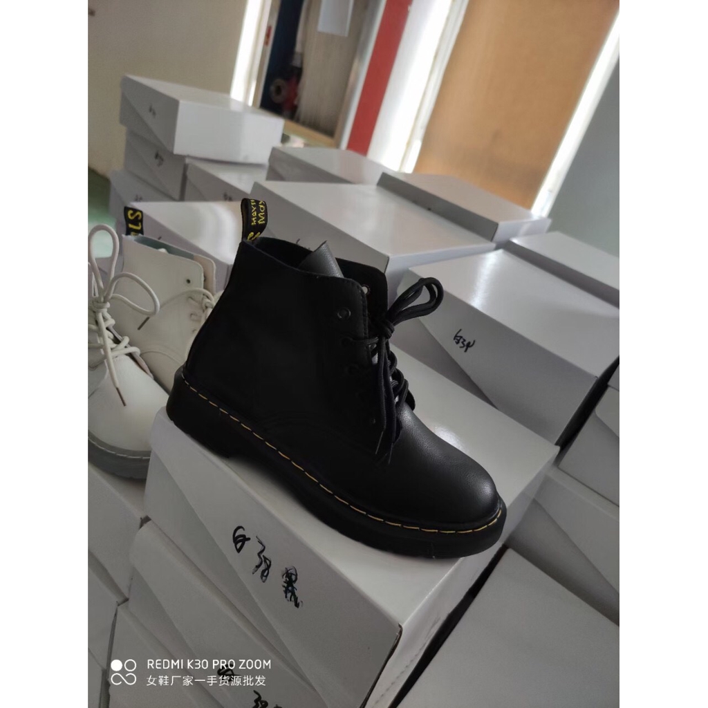 [Mã FASHIONXANH194 giảm 10k đơn từ 50k] Bốt nữ cổ thấp có dây buộc cá tính 2 màu đen, trắng đế 3cm mã A43 | BigBuy360 - bigbuy360.vn