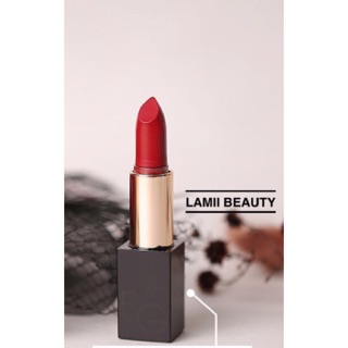 Son Eglips Golden shimmer lipsticks