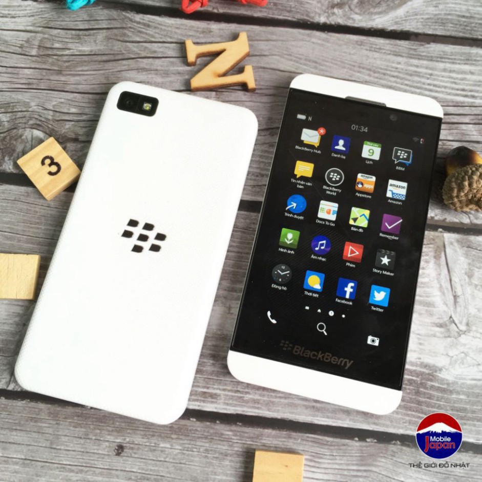 GIÁ ĐI SĂN Điện Thoại Blackberry Z10 Chính Hãng LikeNew - Bảo Hành Chính Hãng $$$