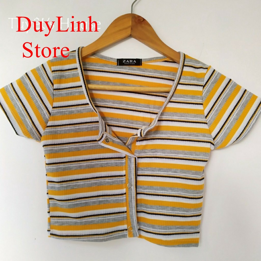 Áo croptop nhiều nút sọc cầu vồng