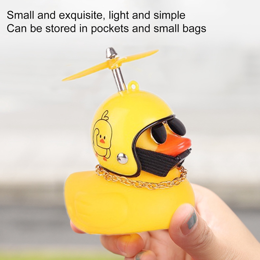 Mô Hình Chú Vịt Đội Mũ Bảo Hiểm Màu Vàng Phản Quang Dễ Thương