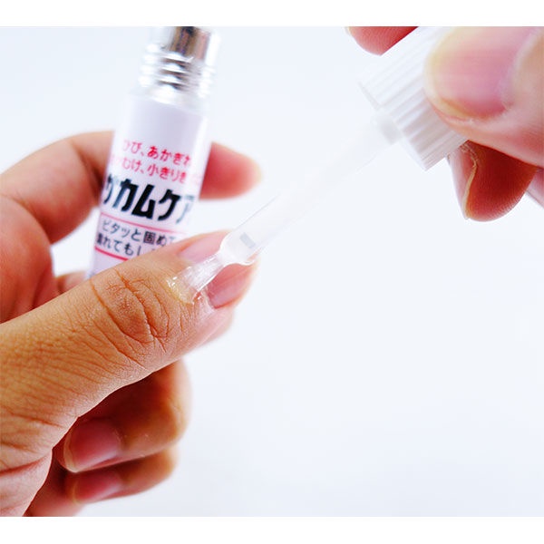 Gel bôi vết thương hở, đứt tay, vết xước Nhật Bản Kobayashi 10g giúp liền vết thương, bảo vệ vết thương hở