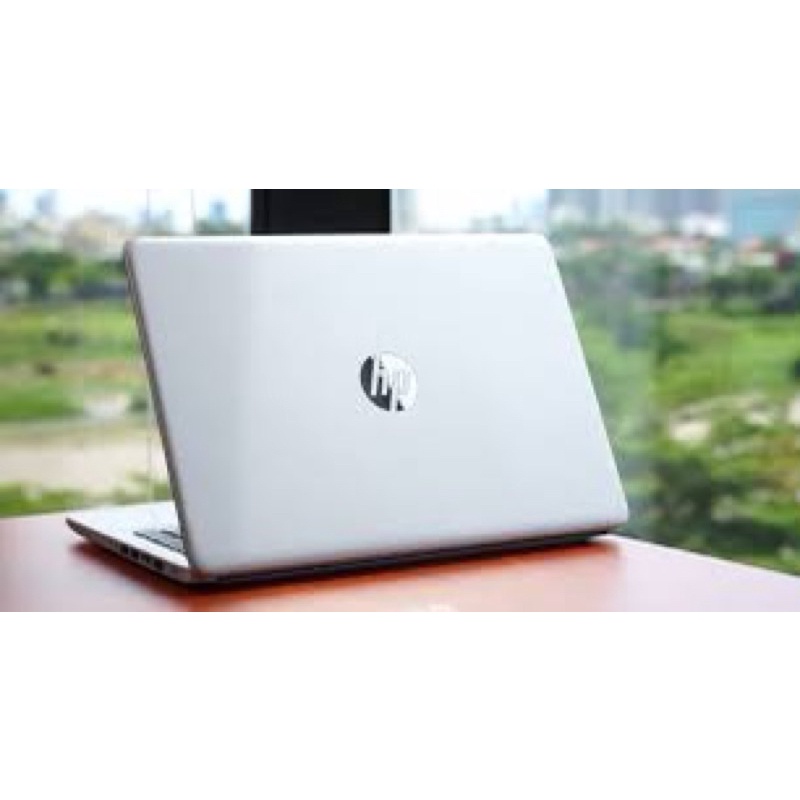 Laptop HP 240 G8