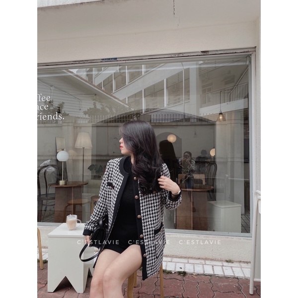 Áo khoác dạ  kẻ ô đen trắng | BigBuy360 - bigbuy360.vn