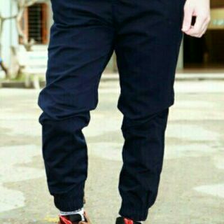 Quần jogger kaki. Mk70