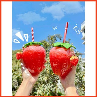 [ GIẢM GIÁ ] ✨ BÌNH NƯỚC HÌNH QUẢ DÂU TÂY ❣️ SIÊU XINH ❣️ SIÊU CUTE. ✨ Chibikids ✨