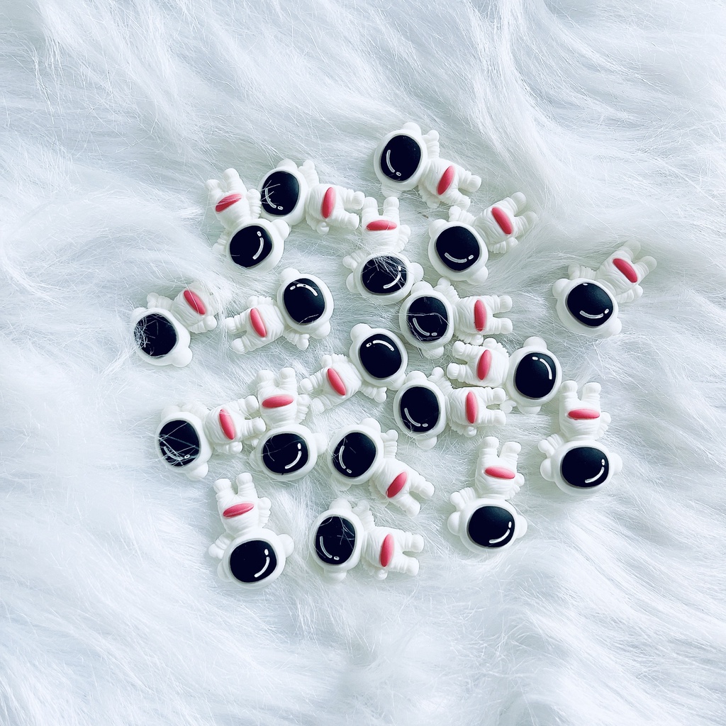 Charm vũ trụ cute Trang Trí / Ốp Điện Thoại / Mô Hình / Gắn Dép Crocs