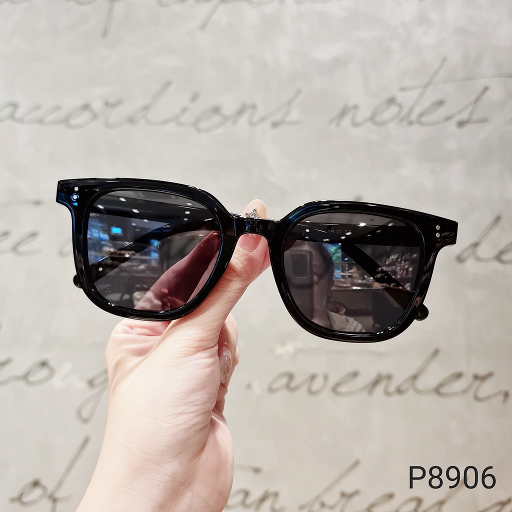 Kính mát mắt vuông nam nữ LILYEYEWEAR chất liệu nhựa cứng cáp dễ đeo chống tia UV400 màu sắc thời trang p8906