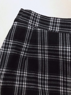 Pass Chân váy caro 1994 closet