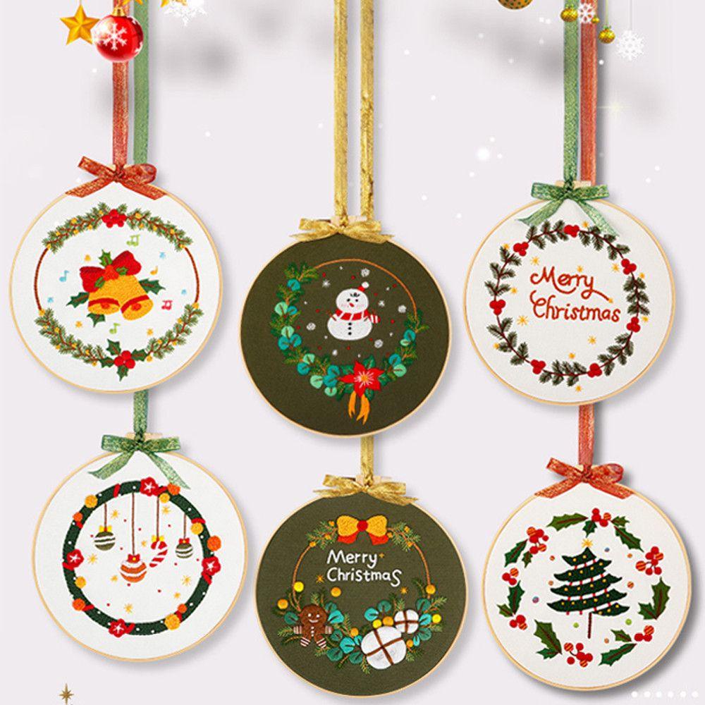 Bộ Tranh Thêu Chữ Thập Tự Làm Vẽ Hình Ông Già Noel Tuần Lộc Giáng Sinh Dùng Để Trang Trí Nhà Cửa