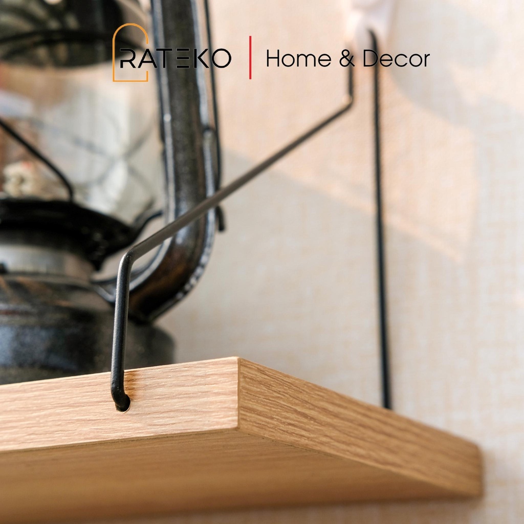 Kệ gỗ treo tường, trang trí không cần khoan RATEKO có móc treo thép sơn tĩnh điện dễ dàng lắp đặt cho quán Cafe,Homestay