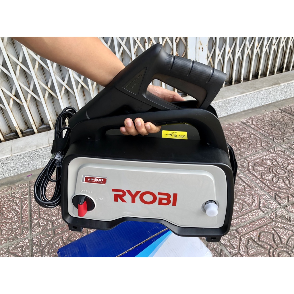 Xả kho Máy rửa xe Nhật Bản dành cho gia đình Ryobi AJP800