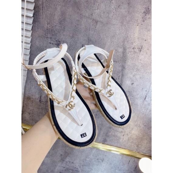 GIÀY SANDAL C H A N E L XỎ NGÓN QUAI DA PHỐI XÍCH
