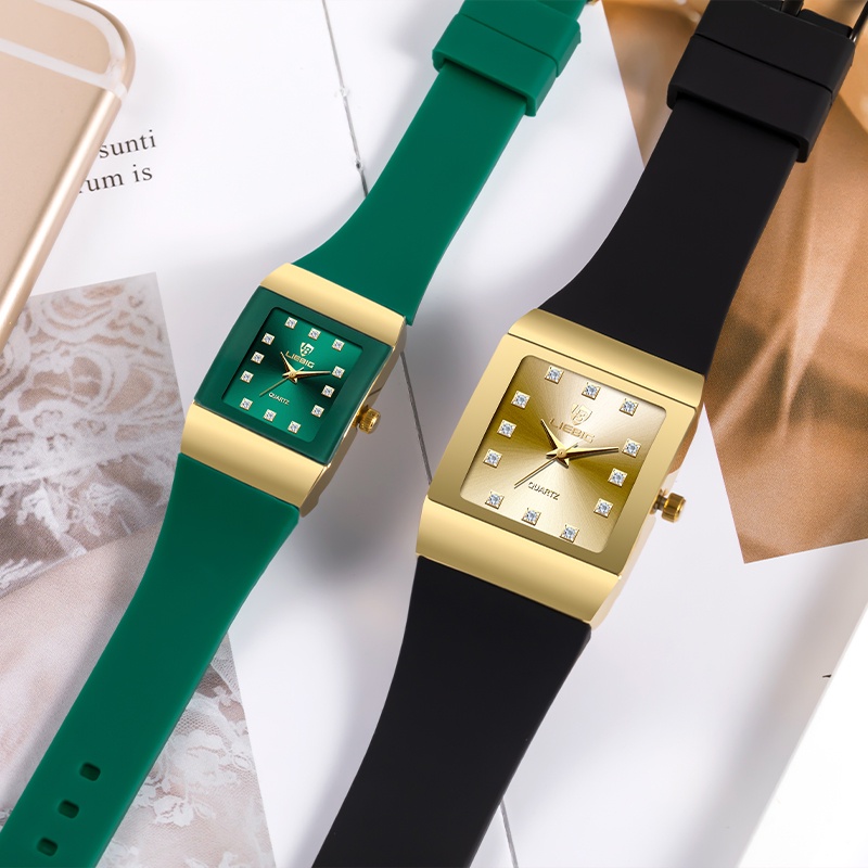 Đồng hồ quartz SKMEI mạ vàng phong cách sang trọng cho cặp đôi