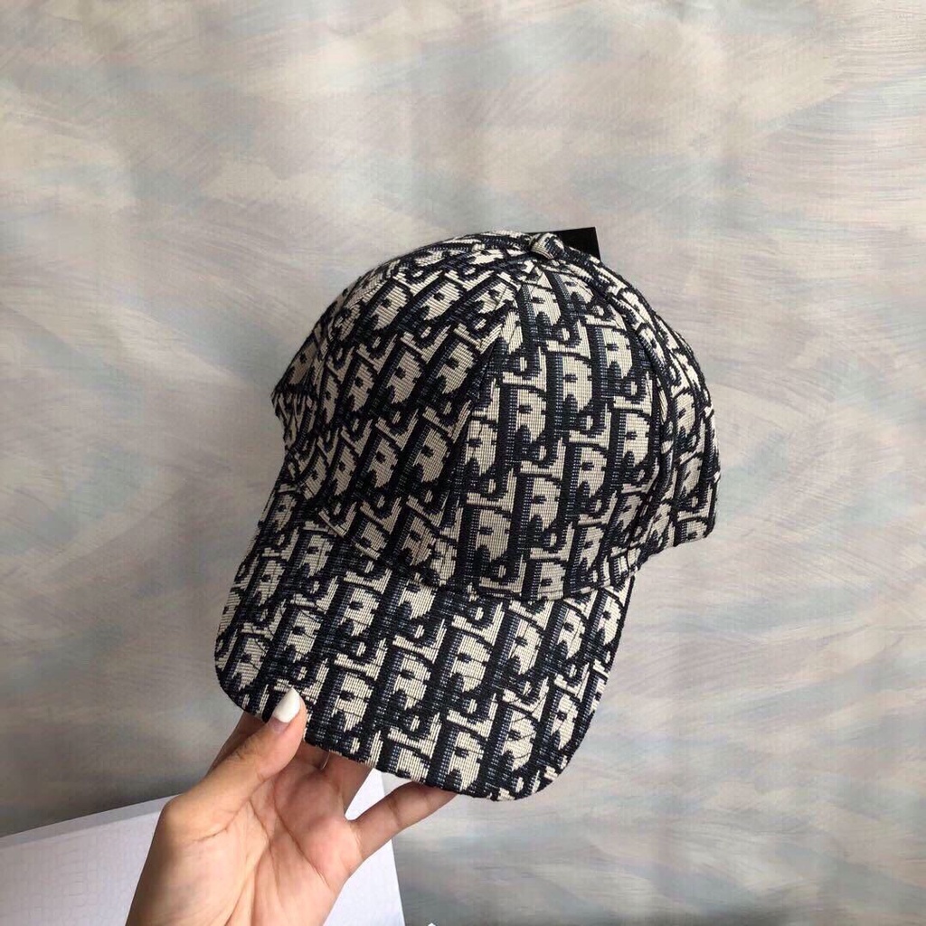 Mũ Lưỡi Trai Dior Chống Nắng In Chữ D Cá Tính Cho Nam Và Nữ